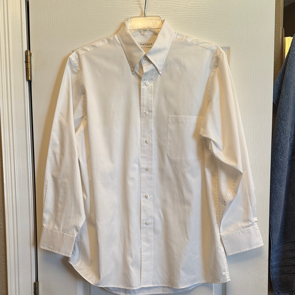 Van Heusen White button down Dress Shirt, 16 1/2 neck, 32/33